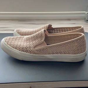 Sperry slip on women’s shoes